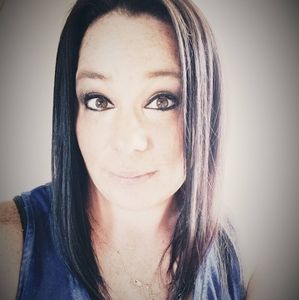 Meet your Posher, Lynn